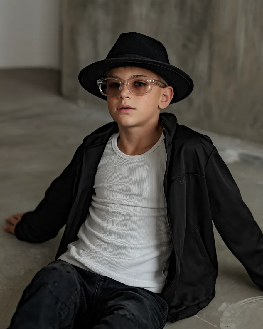 Çocuk Gözlükleri Kategorisine Gider